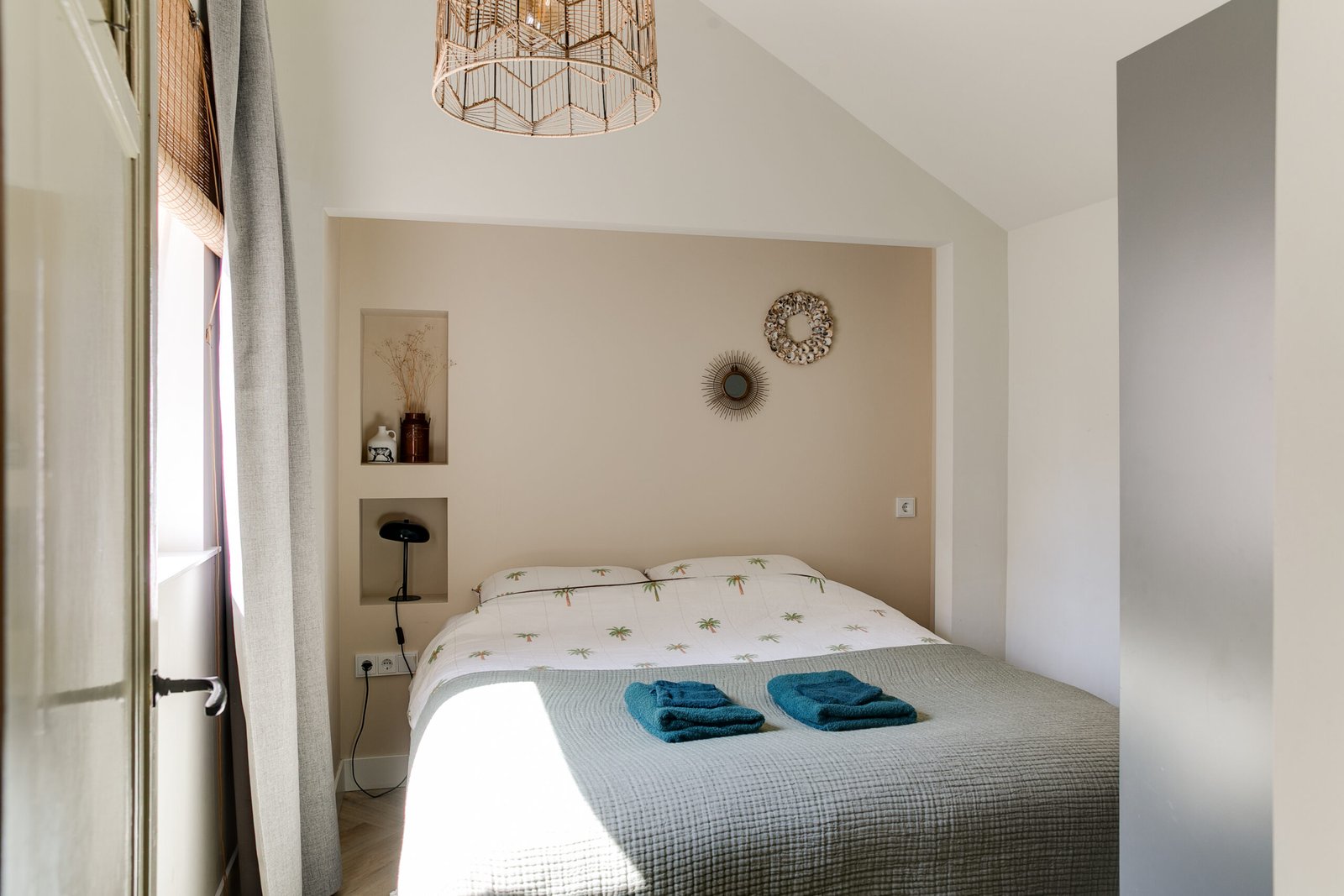 B&B LaLot high res-11